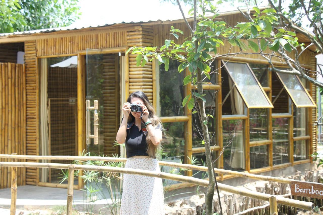 Hide Away Bungalows In Ben Tre City Kültér fotó