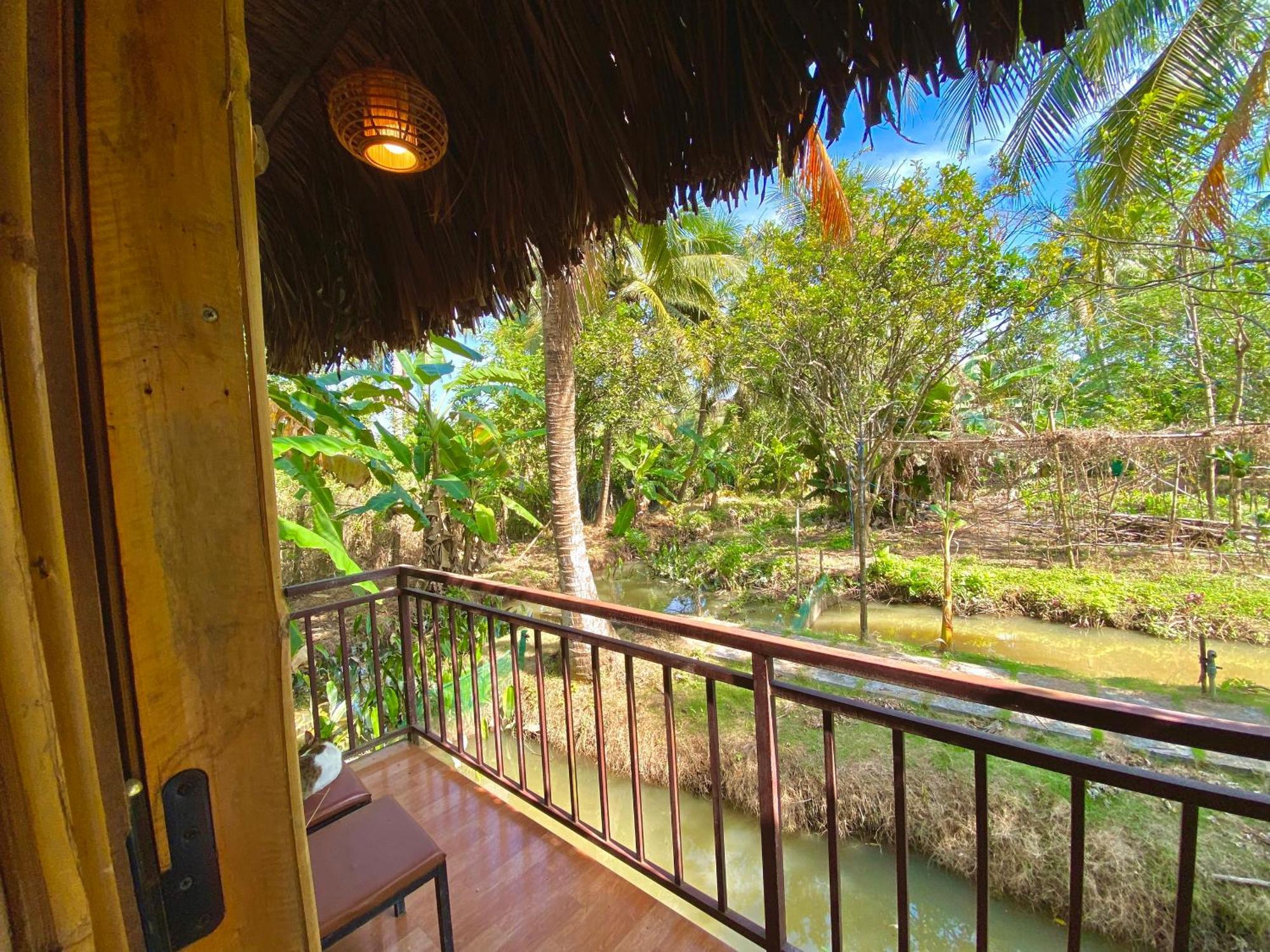 Hide Away Bungalows In Ben Tre City Kültér fotó