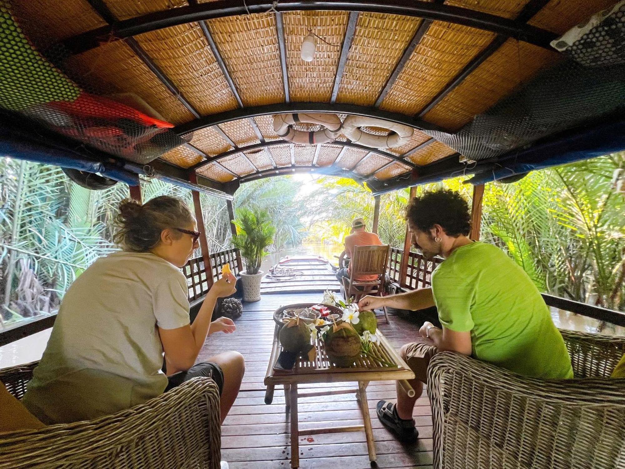 Hide Away Bungalows In Ben Tre City Kültér fotó